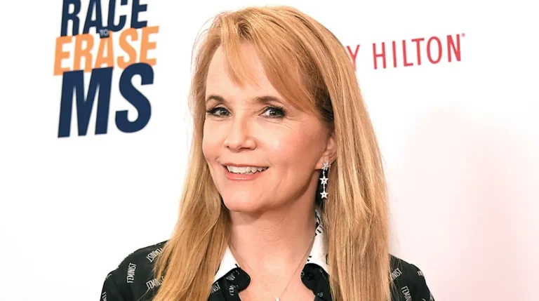 Lea Thompson’s Net Worth in 2025: A Detailed Insight